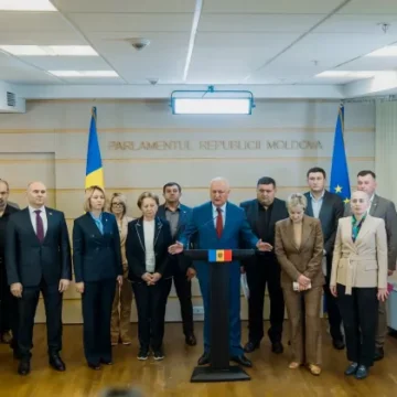 «Критика будет жесткой, но конструктивной»: социалисты не поддержат правительство Мунтяну