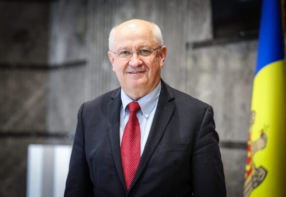 Первые зарубежные визиты Александру Мунтяну будут в Бухарест и Брюссель