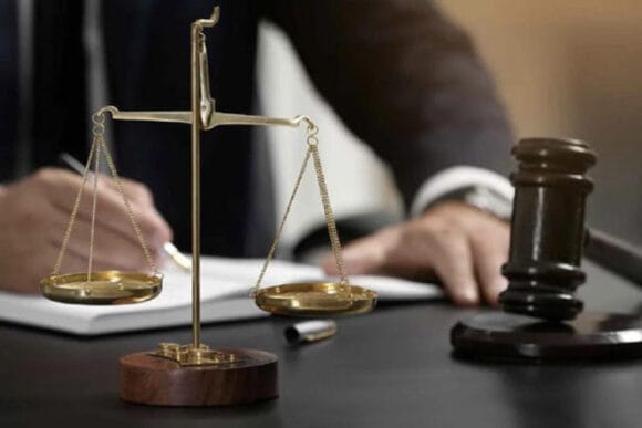 Азарт обернулся приговором: сотрудница проиграла средства предприятия