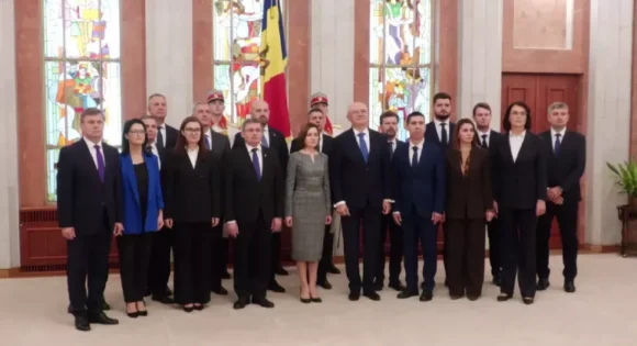 Правительство Мунтяну принесло присягу и вступило в должность