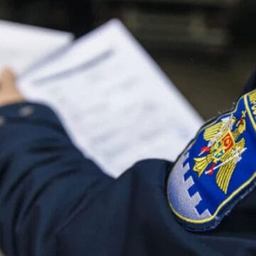 Утренние обыски: семеро таможенников арестованы за взятки