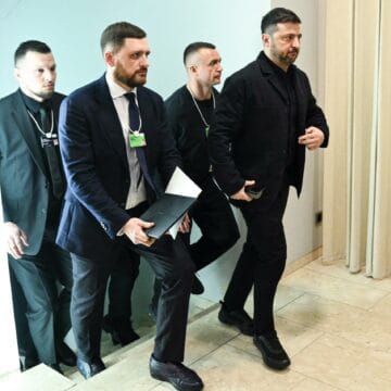 Зеленский и Трамп провели часовую встречу на форуме в Давосе