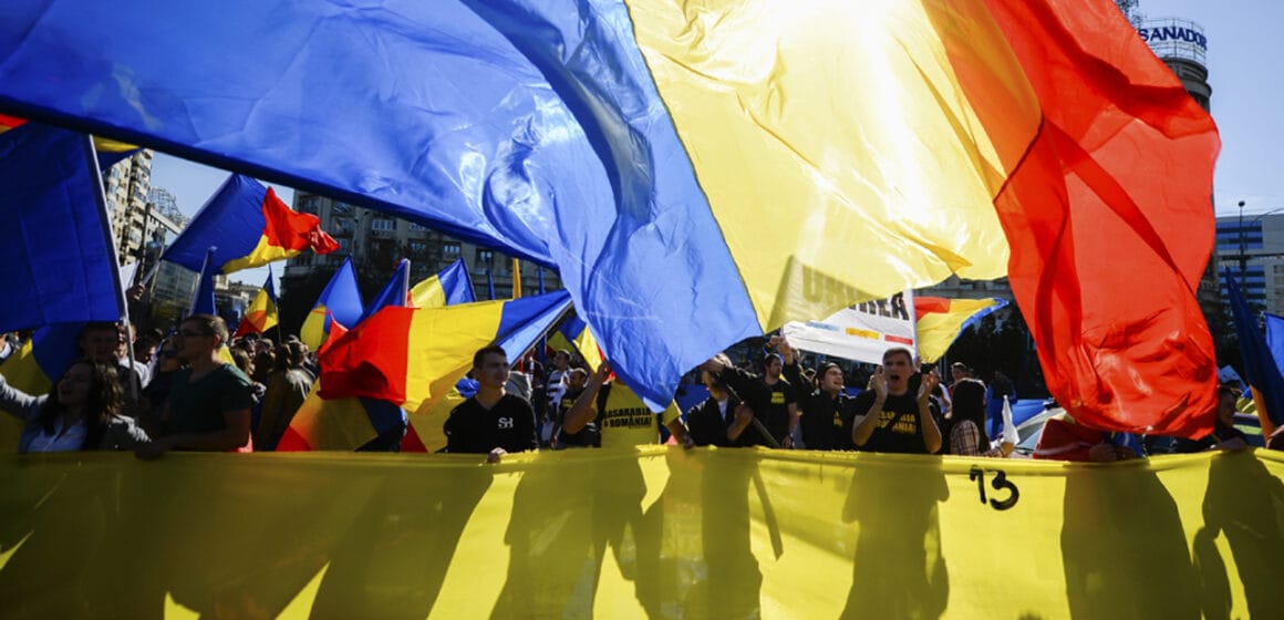 MITING - UNIRE - BASARABIA - ROMANIA Дору Петруци: референдум об объединении с Румынией не должен быть первым шагом