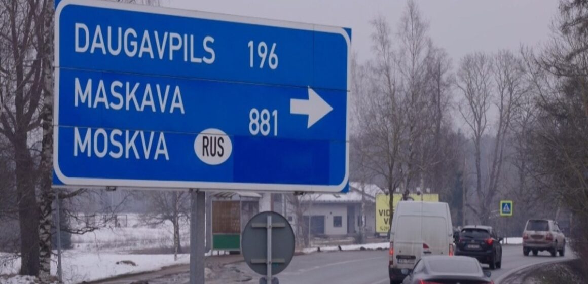 Латвия уберёт названия городов России и Беларуси с дорожных знаков