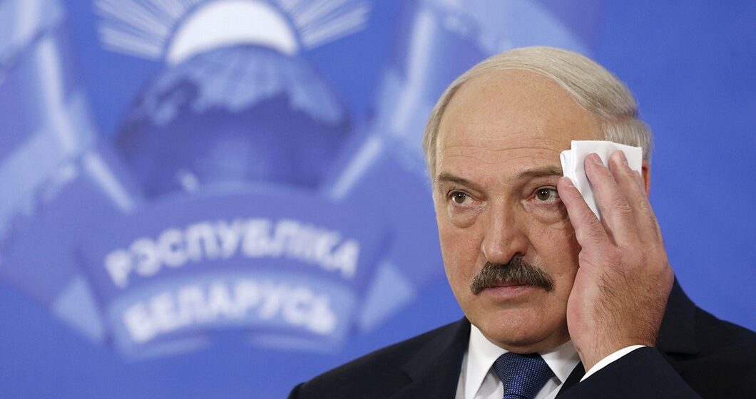Украина ввела новые санкции против Лукашенко за поддержку российской агрессии