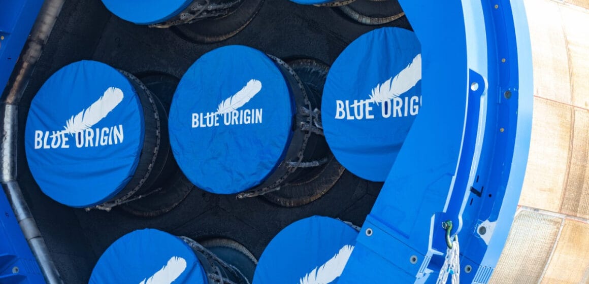 aGFzaD1iZDIyYTQ3NWFjZjNhYjBmMDJlZTU4YzVjOTIxMTA4OA==.thumb Blue Origin прекращает туристические полёты ради миссий на Луну
