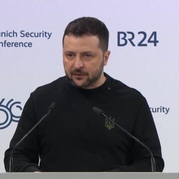 «Дайте нам два месяца тишины»: Владимир Зеленский на Мюнхенской конференции о выборах и «рабах войны»