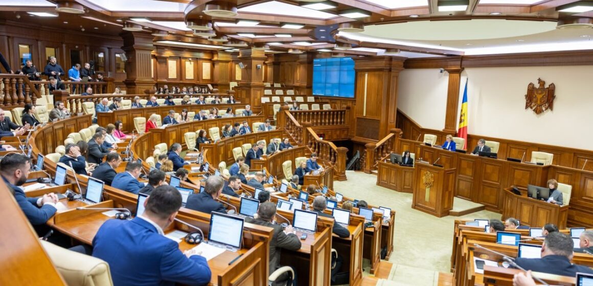 Закон об адвокатуре: в силе остались только евроинтеграционные нормы