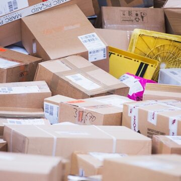 Взрывы посылок в Европе: в Литве пятерым фигурантам предъявлены обвинения