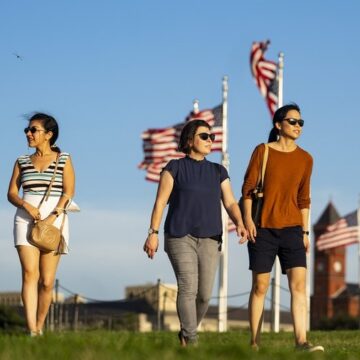 Паспорт или свидетельство о рождении: новые требования Трампа могут затронуть 21 миллион избирателей