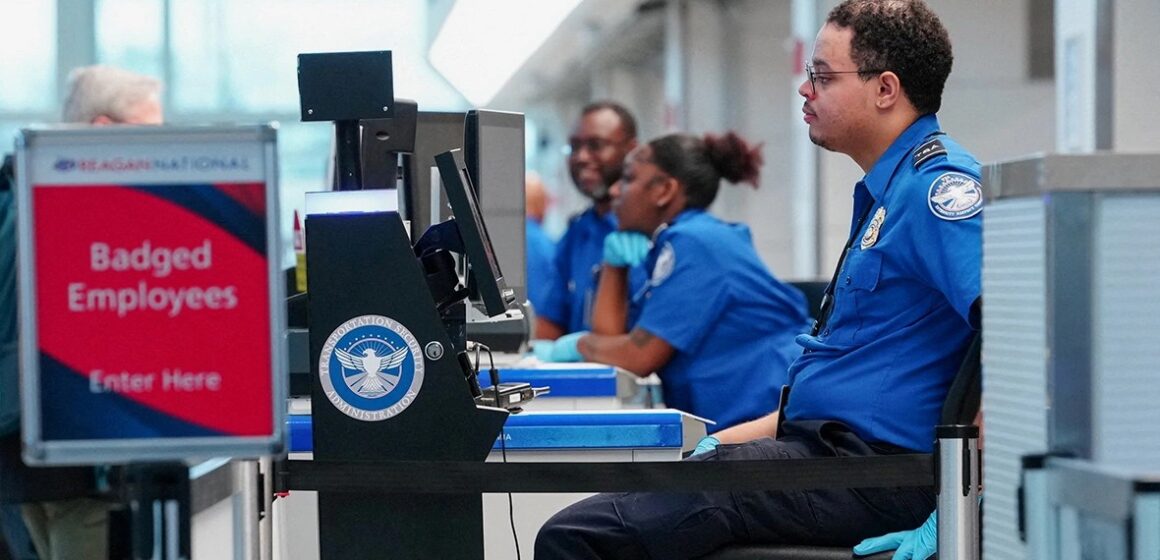 Кризис в аэропортах США: Илон Маск предложил личные средства для спасения системы безопасности