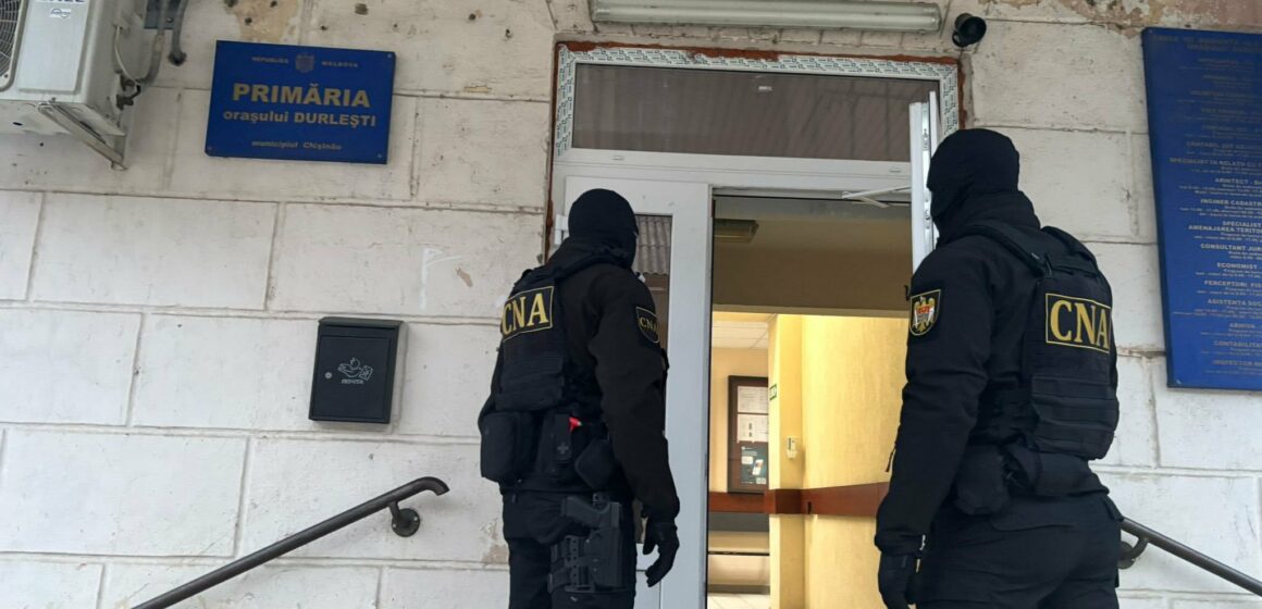 Мэр Дурлешт и вице-мэр арестованы на 30 суток по делу о хищении земель на 15 млн леев