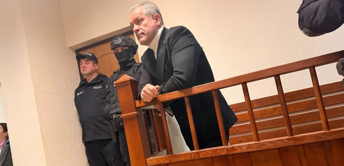 Шесть часов напряжения и обвинений: Плахотнюку вынесут приговор 22 апреля