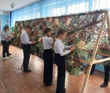 Российских школьников массово привлекают к изготовлению снаряжения для армии