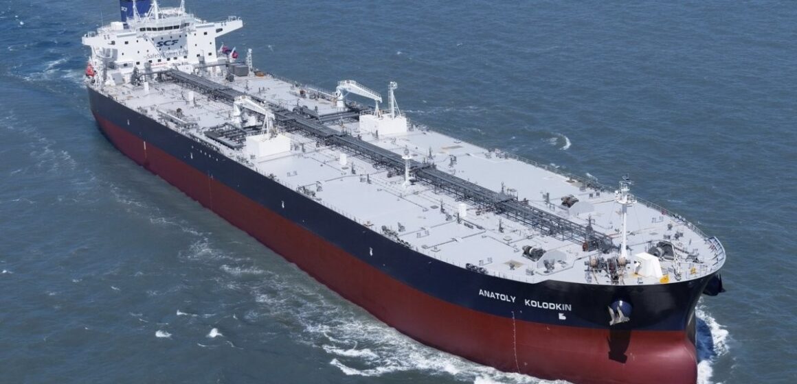 Трамп разрешил российскому танкеру доставить нефть на Кубу вопреки блокаде
