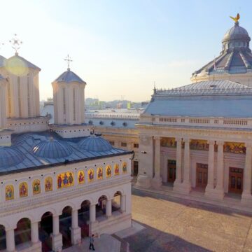 «Там, где война — любовь забыта»: Обращение Патриархии в связи с событиями на Ближнем Востоке