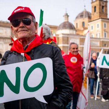 Поражение Мелони: граждане Италии проголосовали против усиления влияния политиков на судей