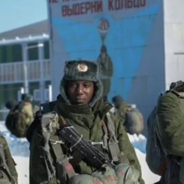 rosiia-verbuie-tysiachi-afrykanskykh-naimantsiv-dlia-viiny-z-ukrainoiu-6048 Обманная вербовка в Африке: власти Зимбабве пытаются вернуть выживших из зоны боевых действий