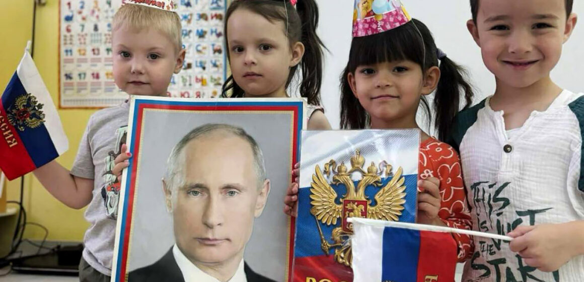 «Добрые игры» от Путина: с сентября в детских садах России введут уроки пропаганды