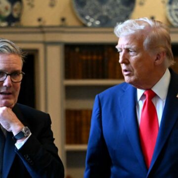 Лондон дистанцируется от США: Стармер не поддерживает блокаду Ирана и предупреждает об экономических рисках