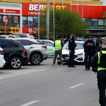 76843376_1005 Стрельба и захват заложников в Киеве: шесть человек погибли, нападавший ликвидирован