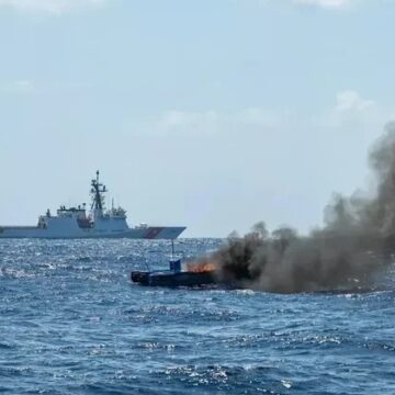 ВС США нанесли новый удар по судну в Карибском море: есть погибшие