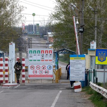 Украина усиливает границу с Приднестровьем: территория заминирована и укрепляется техникой