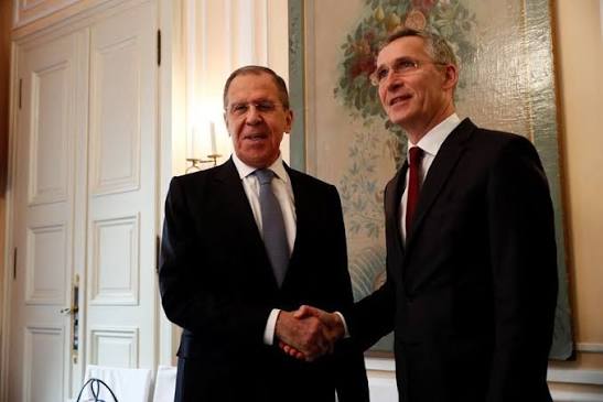 IMG_1806 СМИ: Столтенберг обсуждал сокращение присутствия НАТО у границ России