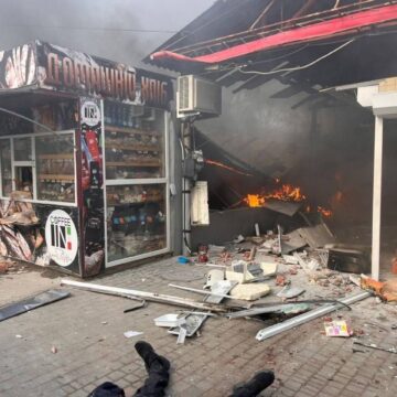 IMG_1862 Удар по рынку в Никополе: не менее 5 погибших, десятки раненых. Сообщается и об атаках ВСУ на объекты в Тольятти