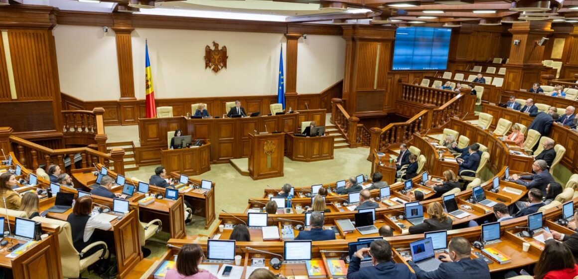 PAS теряет позиции: новый опрос IMAS показал снижение рейтинга правящей партии