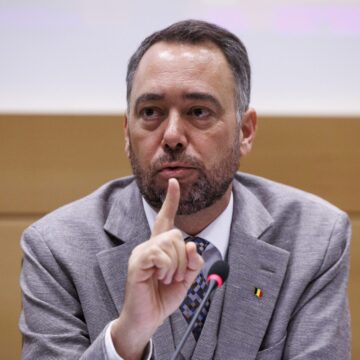 POLITICS COMMISSION EXTERNAL RELATIONS В шаге от трагедии: ракеты ударили рядом с главой МИД Бельгии в Ливане