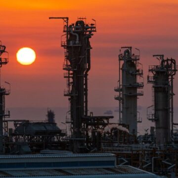 Черный понедельник в Асалуйе: Иран подтвердил остановку всех нефтехимических заводов в регионе.