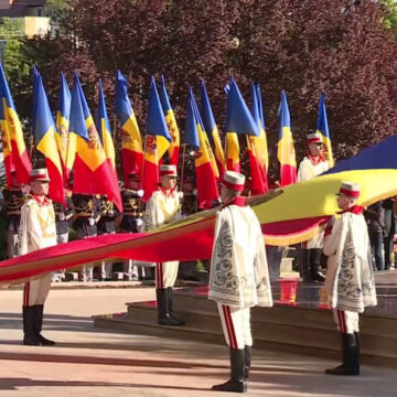 День Государственного флага: Республика Молдова отметила 36-летие триколора