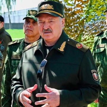 01 Дипломатия на фоне ядерных учений: Украина отказалась от встречи с Лукашенко