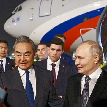 Путин прибыл в Китай на переговоры с Си Цзиньпином вскоре после визита Трампа