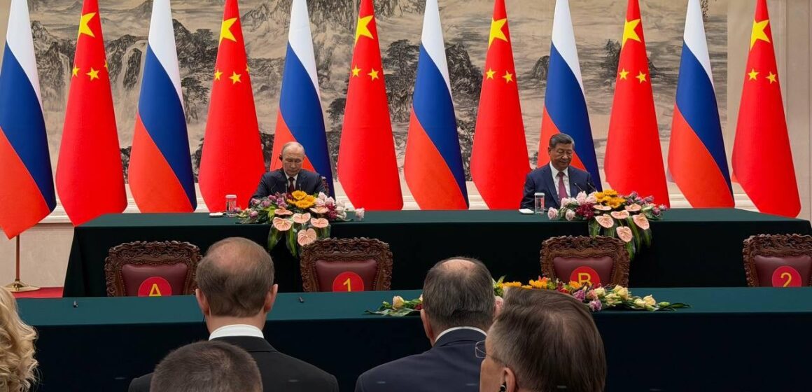 Россия и Китай углубляют отношения: Путин и Си Цзиньпин подписали в Пекине декларацию о «многополярном мире»
