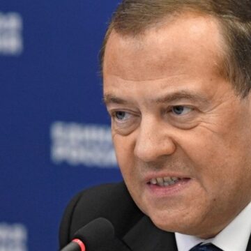 29 Дмитрий Медведев о ночных обстрелах: «Жесткий ответ» на действия Киева