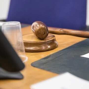 Брошенные в Португалии французские дети вернутся на родину под опеку соцслужб