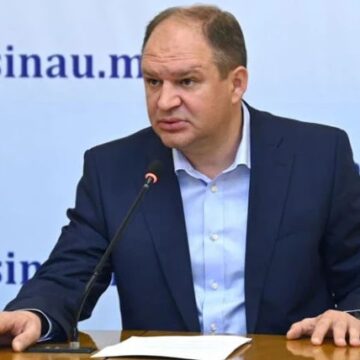 Мэр Кишинэу проиграл судебный процесс против министра иностранных дел Румынии.