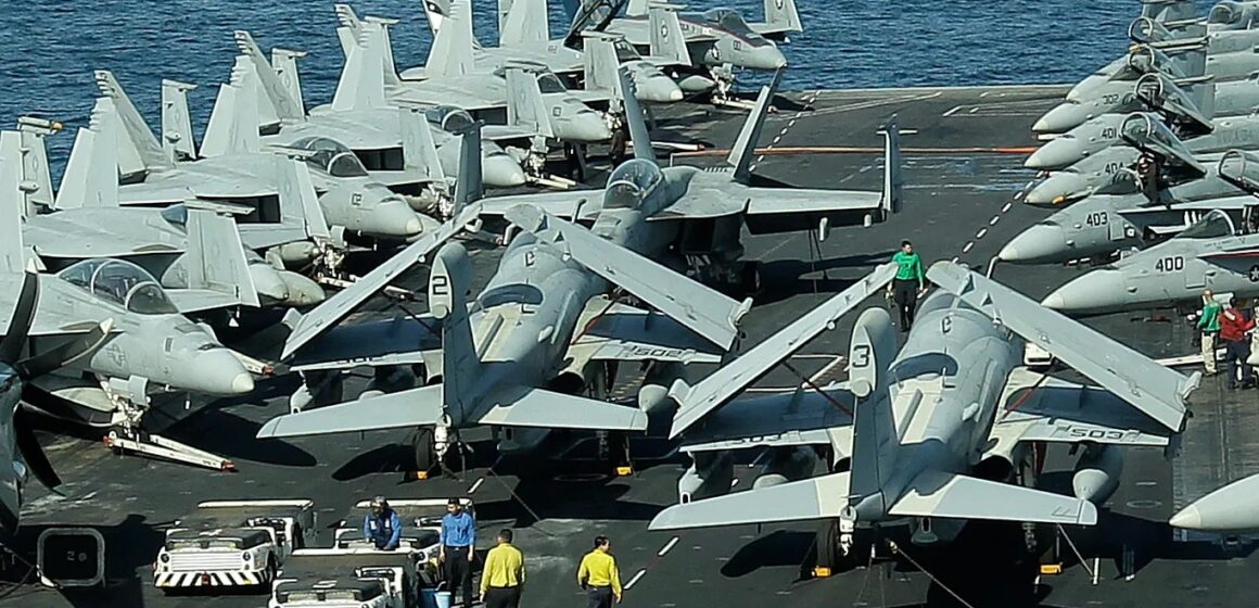 227 США наносят новый удар по танкеру в Ормузе, усиливая блокаду иранских портов