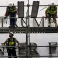 Имя Дональда Трампа демонтировано с фасада Кеннеди-центра в Вашингтоне