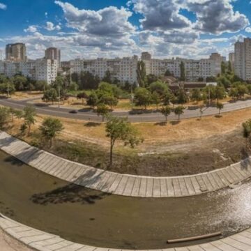 Мэрия Кишинэу подписала контракт на 30 миллионов леев на закупку оборудования для очистки реки Бык