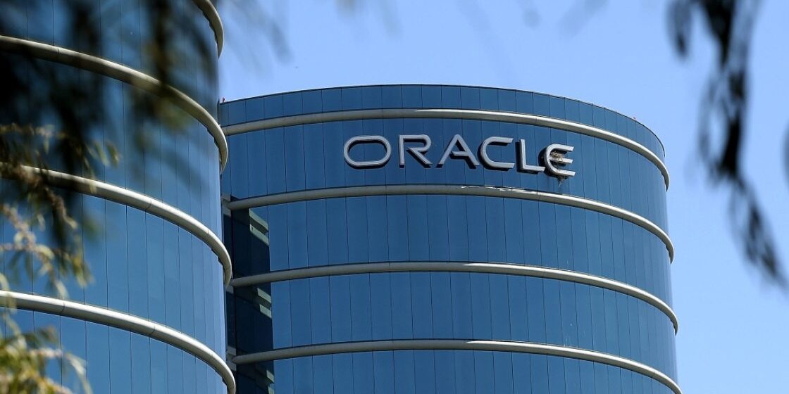 396 Искусственный интеллект «сократил» десятки тысяч рабочих мест в Oracle, Amazon и Meta