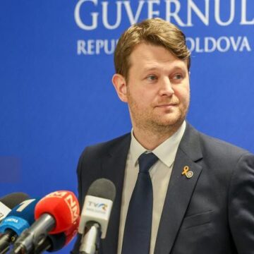 456 Министр финансов: Повышение зарплат невозможно без налоговой реформы