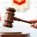 Грозившего Путину мятежом экс-военного приговорили к административному аресту