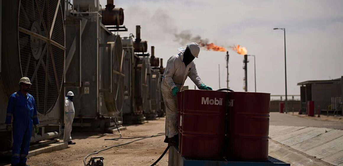 54 Ирак обнаружил новое нефтяное месторождение с запасами более 8,8 млрд баррелей