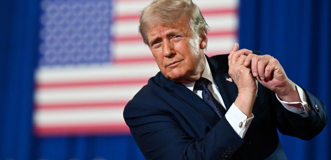 Трамп: «Я собираю больше людей, чем Элвис» — как президент планирует отмечать юбилей США
