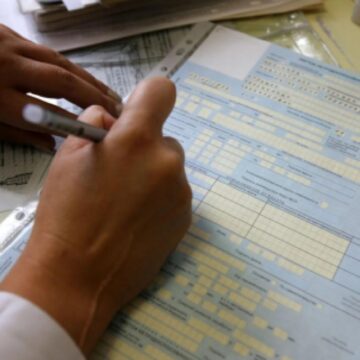 Кто имеет право на больничные выплаты: разъяснения CNAS