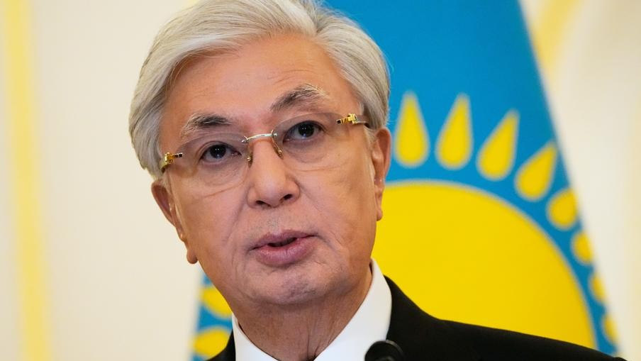 629 Конституционный суд Казахстана разрешил Касым-Жомарту Токаеву баллотироваться на новый срок