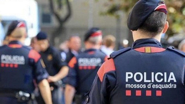 650 В Барселоне ликвидирована молодежная банда «Los 300», связанная с грабежами и наркоторговлей